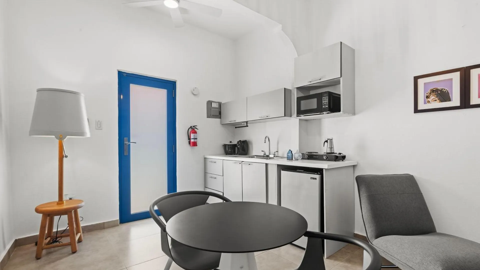 Artistic One-Bedroom Garden Apartment In Sj Mm9 سان خوان